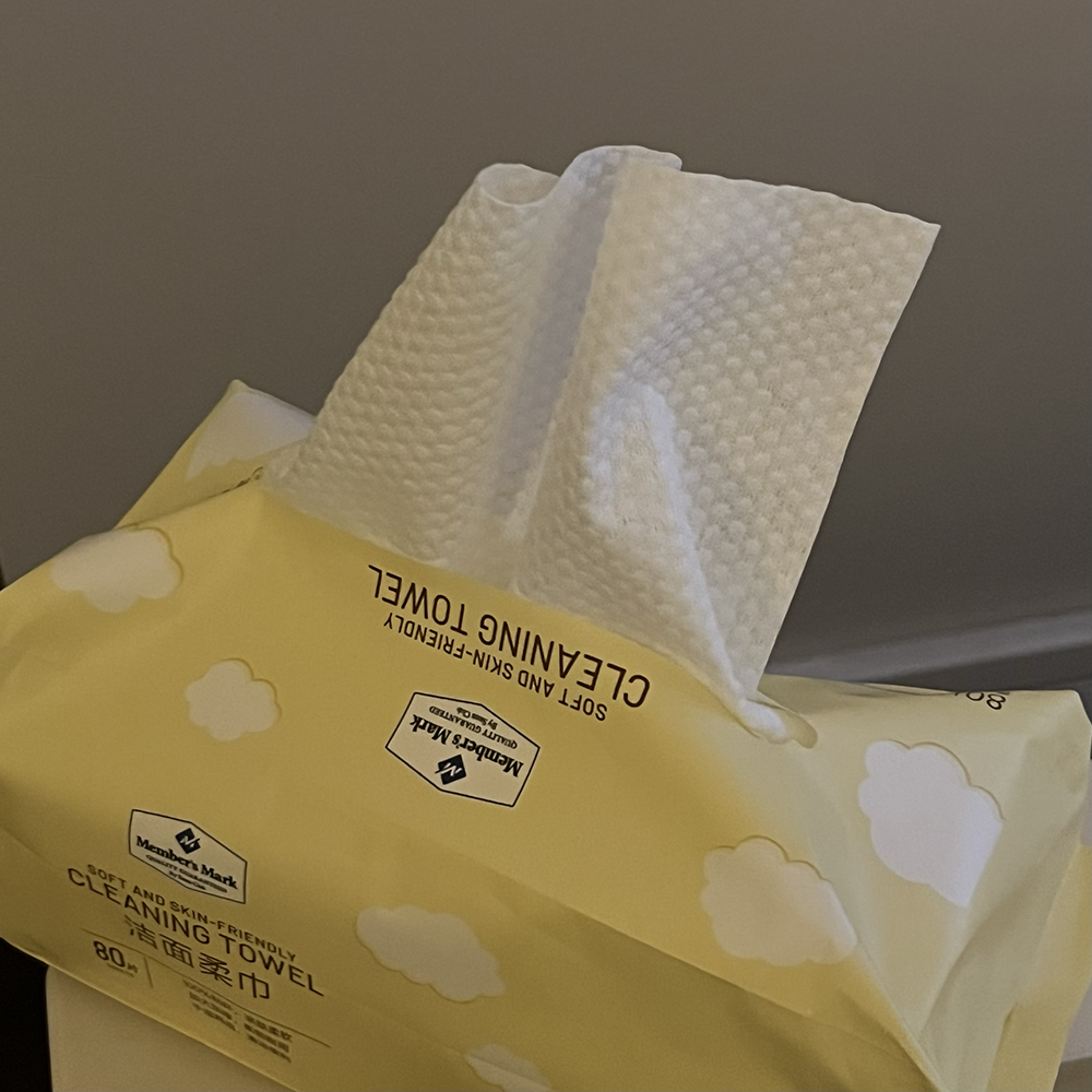 Sound of getting a new cleaning towel