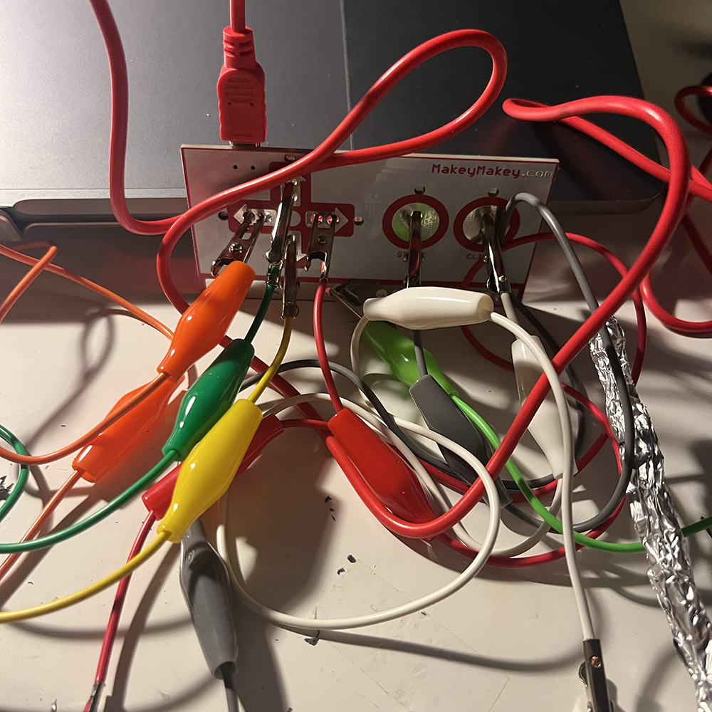 Detailed photo of controller 3