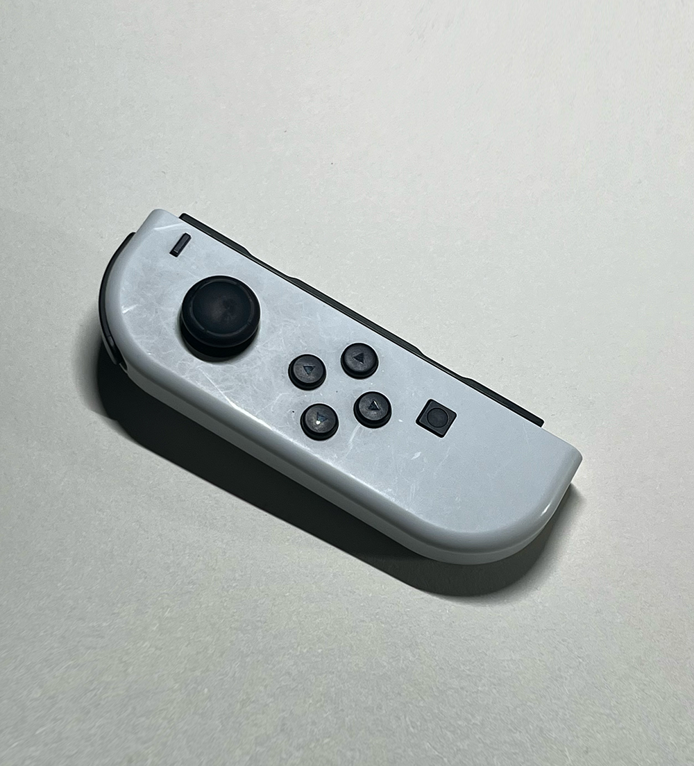 The front of Joy Con (left)